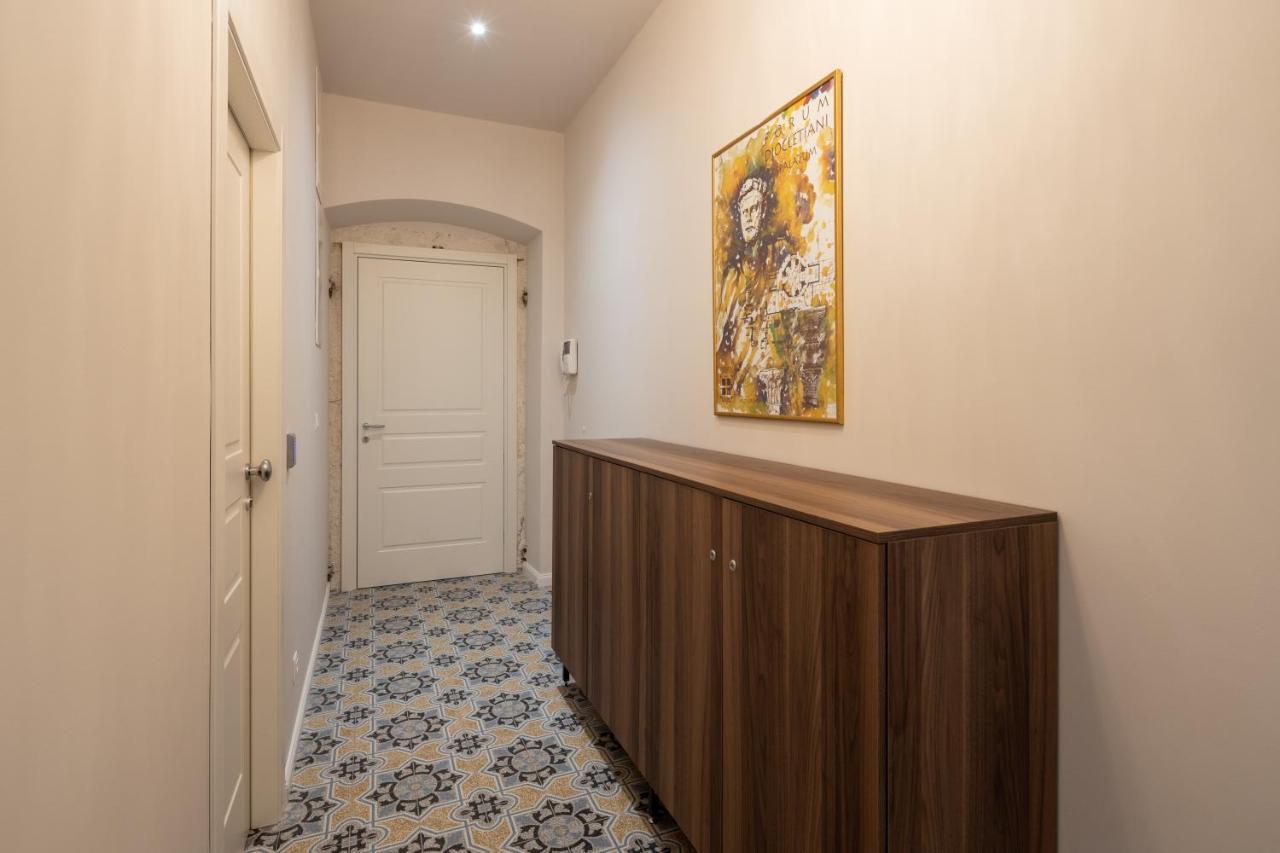 Boutique Lux Rooms Odello Split Old Town 外观 照片